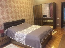 Satılır Yeni Tikili, Yasamal.r, Yasamal, İnşaatçılar.m-17
