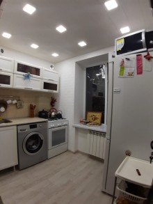 Satılır Köhnə Tikili, Yasamal.r, Yasamal, İnşaatçılar.m-5