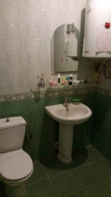 Satılır Həyət evi, Binəqədi.r, 6-cı mikrorayon, Nəsimi.m-15