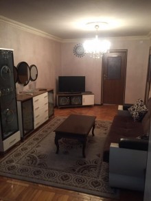 Satılır Köhnə Tikili, Yasamal.r, Yasamal, İnşaatçılar.m-13