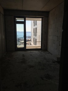 Satılır Yeni Tikili, Xətai.r, Qara şəhər, Həzi Aslanov.m-4