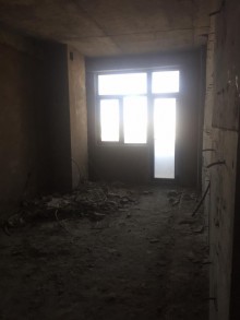 Satılır Yeni Tikili, Yasamal.r, Nizami.m-4