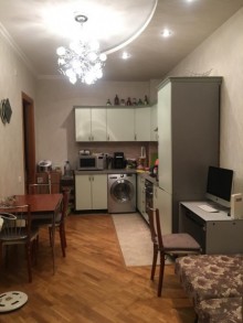 Satılır Yeni Tikili, Nərimanov.r, Gənclik.m-7