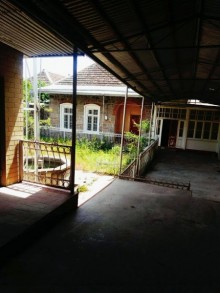 Satılır Həyət evi, Şəki.ş-8