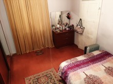 Satılır Həyət evi, Yasamal.r, Yasamal, Elmlər Akademiyası.m-12
