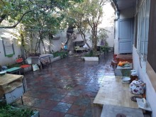 Satılır Həyət evi, Yasamal.r, Yasamal, Elmlər Akademiyası.m-13