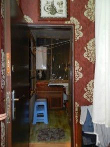 Satılır Köhnə Tikili, Səbail.r, İçərişəhər.m-8