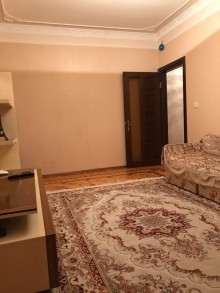 Satılır Köhnə Tikili, Yasamal.r, Yeni Yasamal, İnşaatçılar.m-15