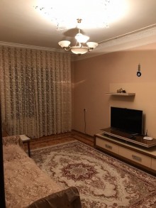 Satılır Köhnə Tikili, Yasamal.r, Yeni Yasamal, İnşaatçılar.m-16