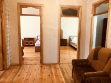 Satılır Həyət evi, Qəbələ.ş-3