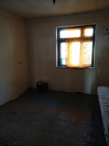 Satılır Köhnə Tikili, Nizami.r, 8-ci kilometr, Neftçilər.m-3