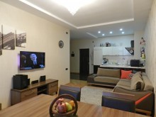 Satılır Yeni Tikili, Binəqədi.r, 7-ci mikrorayon-7