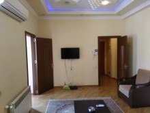 Satılır Köhnə Tikili, Nəsimi.r, 28 May.m-12