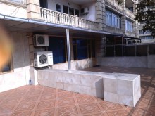 Satılır Köhnə Tikili, Səbail.r, 28 May.m-2