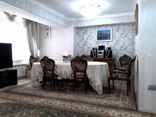 Satılır Köhnə Tikili, Səbail.r, 28 May.m-14