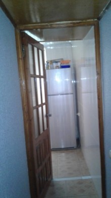 Satılır Köhnə Tikili, Yasamal.r-2