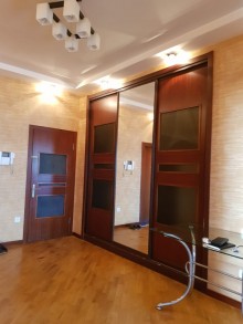 Satılır Yeni Tikili, Nərimanov.r, N.Nərmanov.m-14