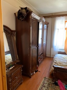 Satılır Köhnə Tikili, Sabunçu.r, Bakıxanov-2