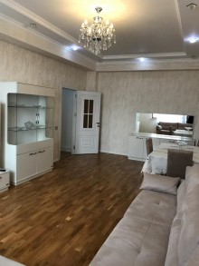 Satılır Yeni Tikili, Nizami.r, 8-ci kilometr, Qara Qarayev.m-8