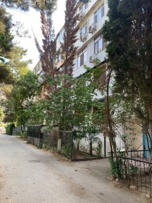 Satılır Köhnə Tikili, Nəsimi.r, 4-cü mikrorayon, Nəsimi.m-1