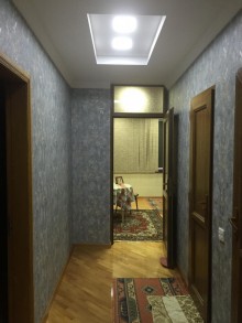 Satılır Köhnə Tikili, Nəsimi.r, 4-cü mikrorayon, Nəsimi.m-9