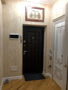 Satılır Yeni Tikili, Yasamal.r, Elmlər Akademiyası.m-9