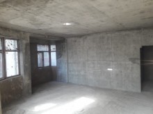 Satılır Yeni Tikili, Xətai.r, Xətai.m-9
