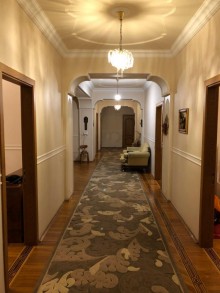 Satılır Yeni Tikili, Nəsimi.r-12