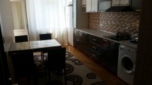 Satılır Yeni Tikili, Nəsimi.r, 4-cü mikrorayon, Memar Əcəmi.m-1