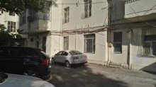 Satılır Köhnə Tikili, Nəsimi.r, 1-ci mikrorayon, 28 May.m-5