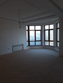 Satılır Villa, Sabunçu.r, Bakıxanov, Neftçilər.m-11