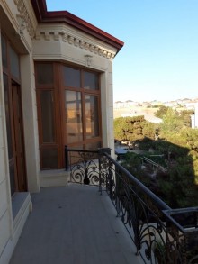 Satılır Villa, Sabunçu.r, Bakıxanov, Neftçilər.m-13