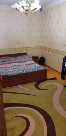 Satılır Köhnə Tikili, Sabunçu.r, Bakıxanov-3