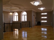 Satılır Həyət evi, Səbail.r, Badamdar, Elmlər Akademiyası.m-17