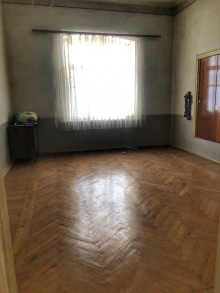 Satılır Həyət evi, Gəncə.ş-4