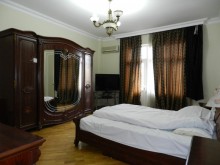Satılır Yeni Tikili, Yasamal.r, Nizami.m-5