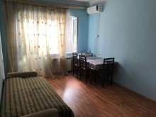 Satılır Köhnə Tikili, Sabunçu.r, Bakıxanov-8