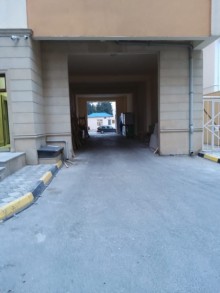 Satılır Yeni Tikili, Nizami.r, Qara Qarayev.m-9