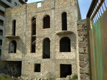 Satılır Həyət evi, Xətai.r, H.Aslanov-1