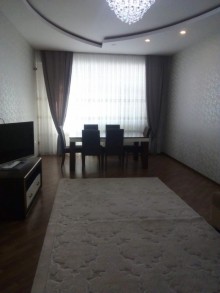 Satılır Yeni Tikili, Nizami.r, Qara Qarayev.m-13