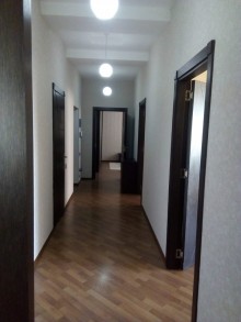 Satılır Yeni Tikili, Nizami.r, Qara Qarayev.m-18