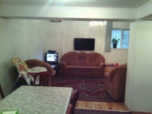 Satılır Həyət evi, Binəqədi.r, 6-cı mikrorayon, Nəsimi.m-11