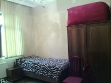 Satılır Həyət evi, Binəqədi.r, 6-cı mikrorayon, Nəsimi.m-14