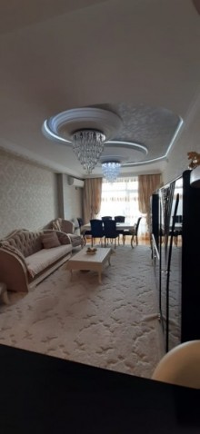 Satılır Yeni Tikili, Xətai.r, Əhmədli, Əhmədli.m-5