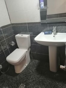Satılır Yeni Tikili, Yasamal.r, Yeni Yasamal, İnşaatçılar.m-8