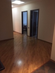 Satılır Yeni Tikili, Səbail.r, Sahil.m-9