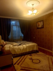 Satılır Köhnə Tikili, Sabunçu.r, Bakıxanov-5