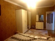 Satılır Köhnə Tikili, Sabunçu.r, Bakıxanov-6