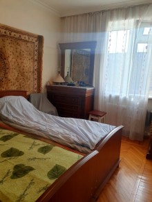 Satılır Köhnə Tikili, Sabunçu.r, Bakıxanov-6