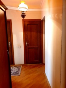Satılır Köhnə Tikili, Sabunçu.r, Bakıxanov-9